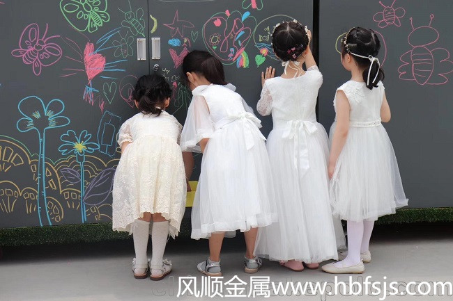 幼儿园涂鸦柜、户外涂鸦收纳柜
